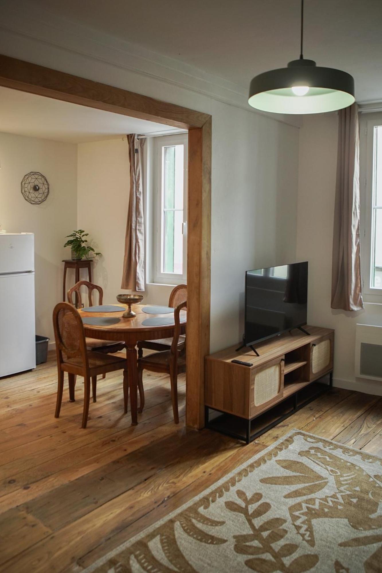 Le Montarrouye Appartement Pour 2 A 6 Personnes Баньєр-де-Бігорр Екстер'єр фото